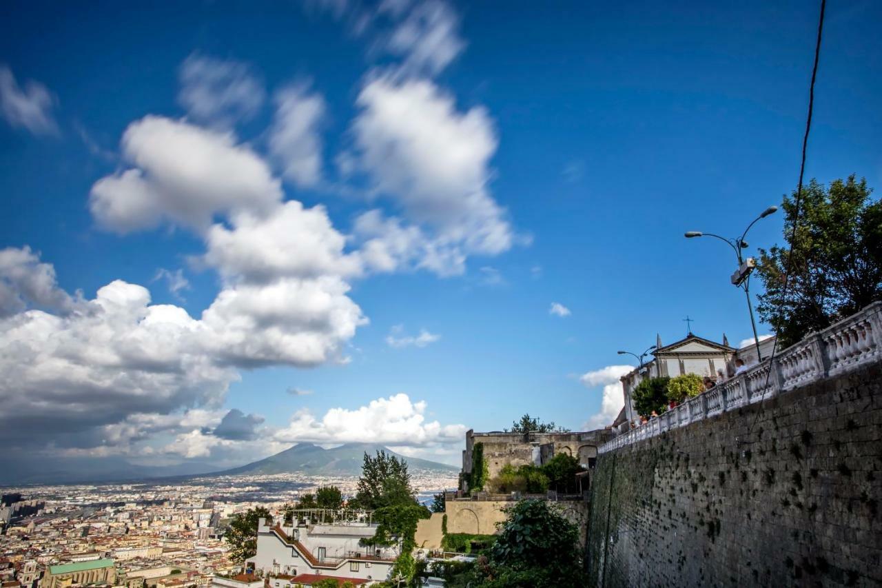 نابولي B&B La Certosa Di San Martino المظهر الخارجي الصورة